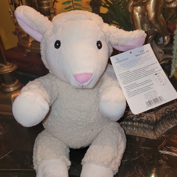 Sherpa Plush Lamb Animated plush toy Sings moves Jesus LOVES ME ♡♡♡ soft cuddly - Picture 11 of 15